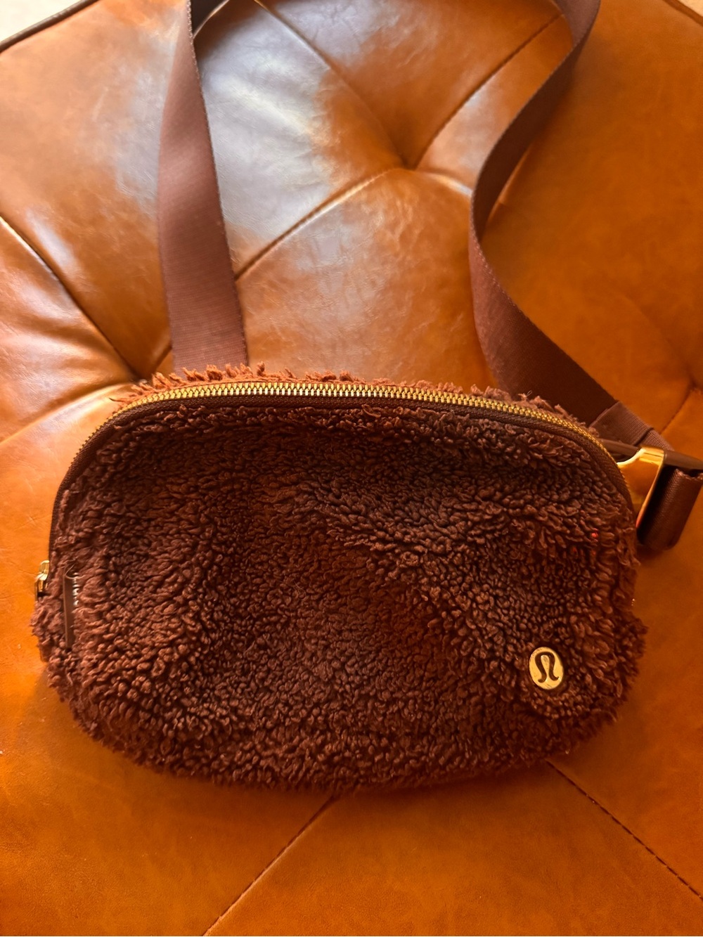 Lululemon brown bag - Picture 2 of 3